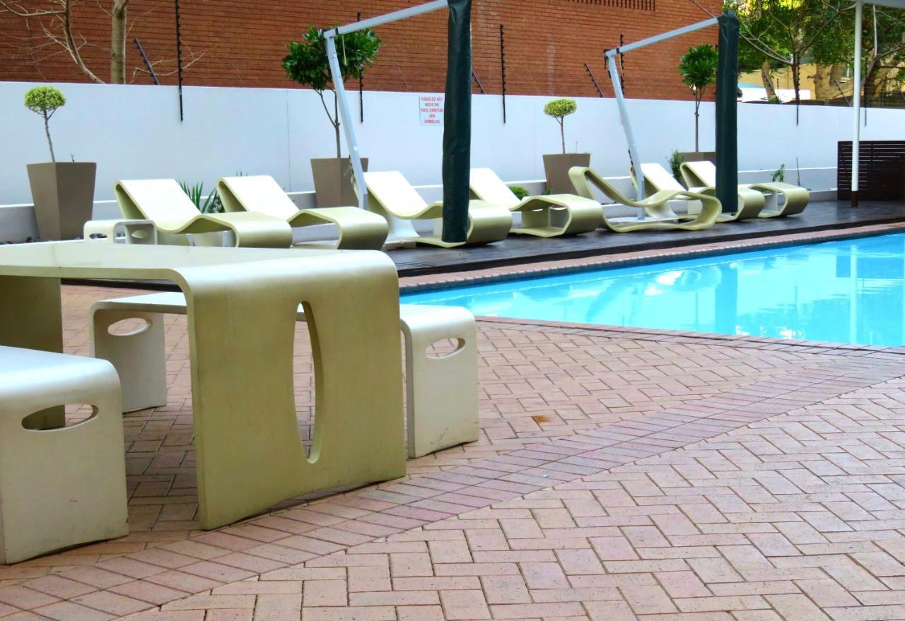 Comfort Apartment Sa Joanesburgo Exterior foto
